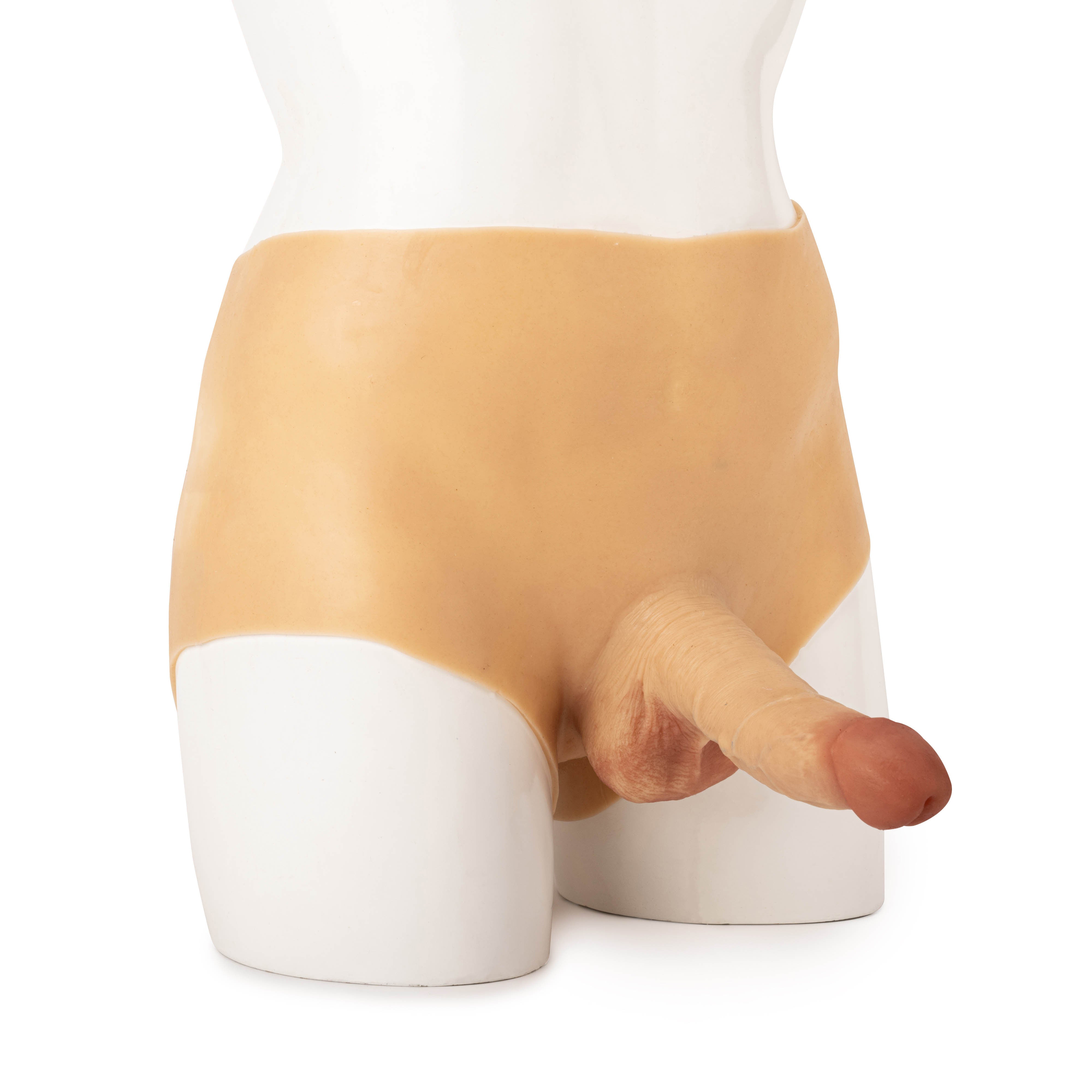 be-happy-shorty-silicone-p-nis-packer-chair-m-r-aliste image 1