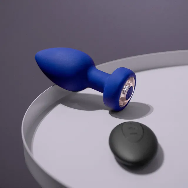 be-happy-contexte-plug-anal-vibrant-t-l-command-bleu-s image 1