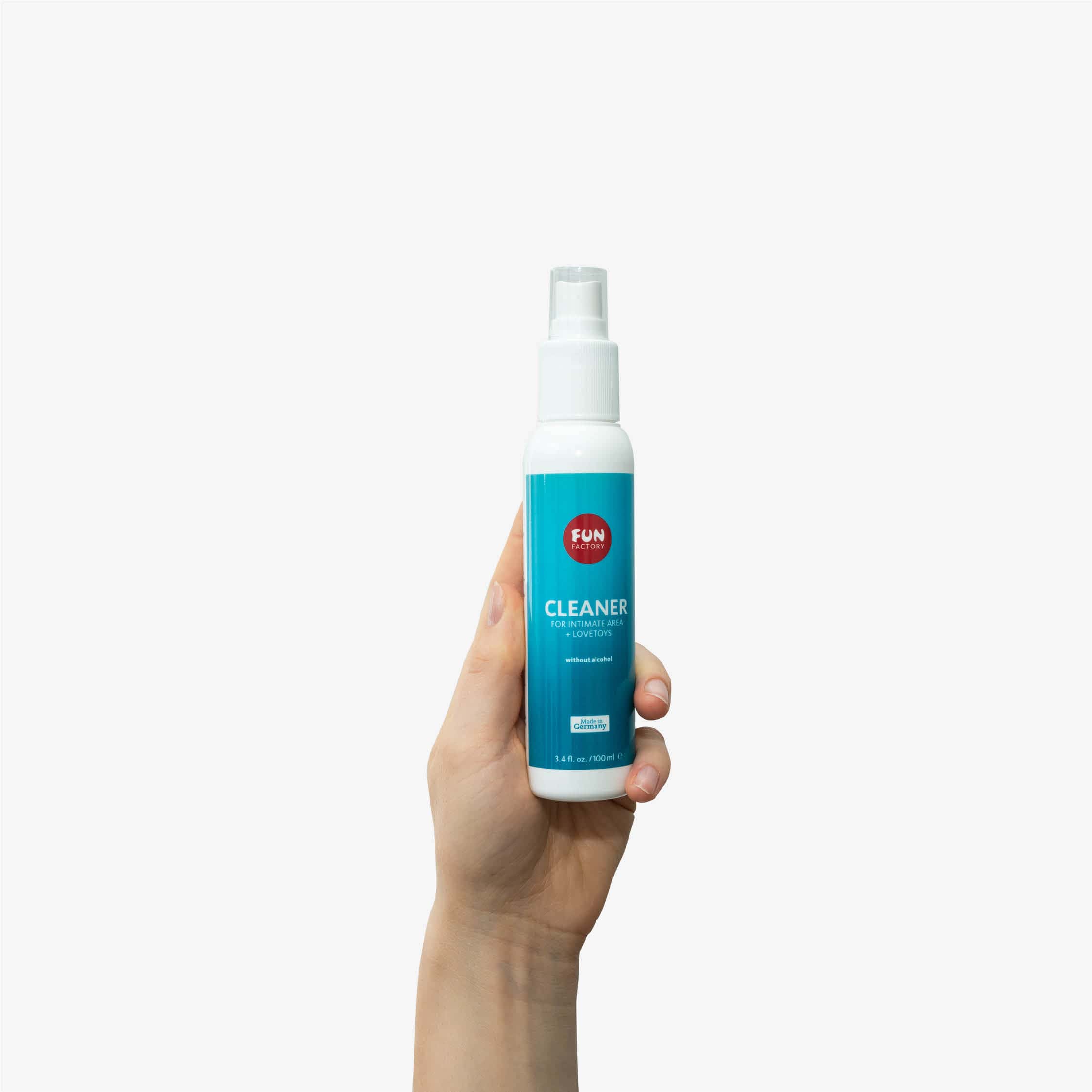 fun-factory-cleaner-spray-nettoyant-jouet-intime image 2